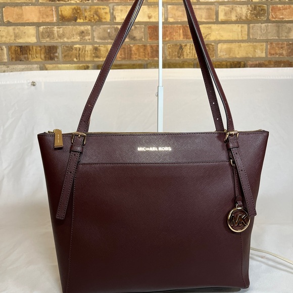 Merlot Michael Kors Ciara Lg Tz Tote Michael Kors Ciara Large East